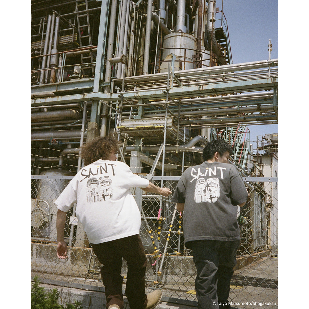 ©SAINT Mxxxxxx_鉄コン筋クリート GEEKS RULE SS T‐SHIRT KURO