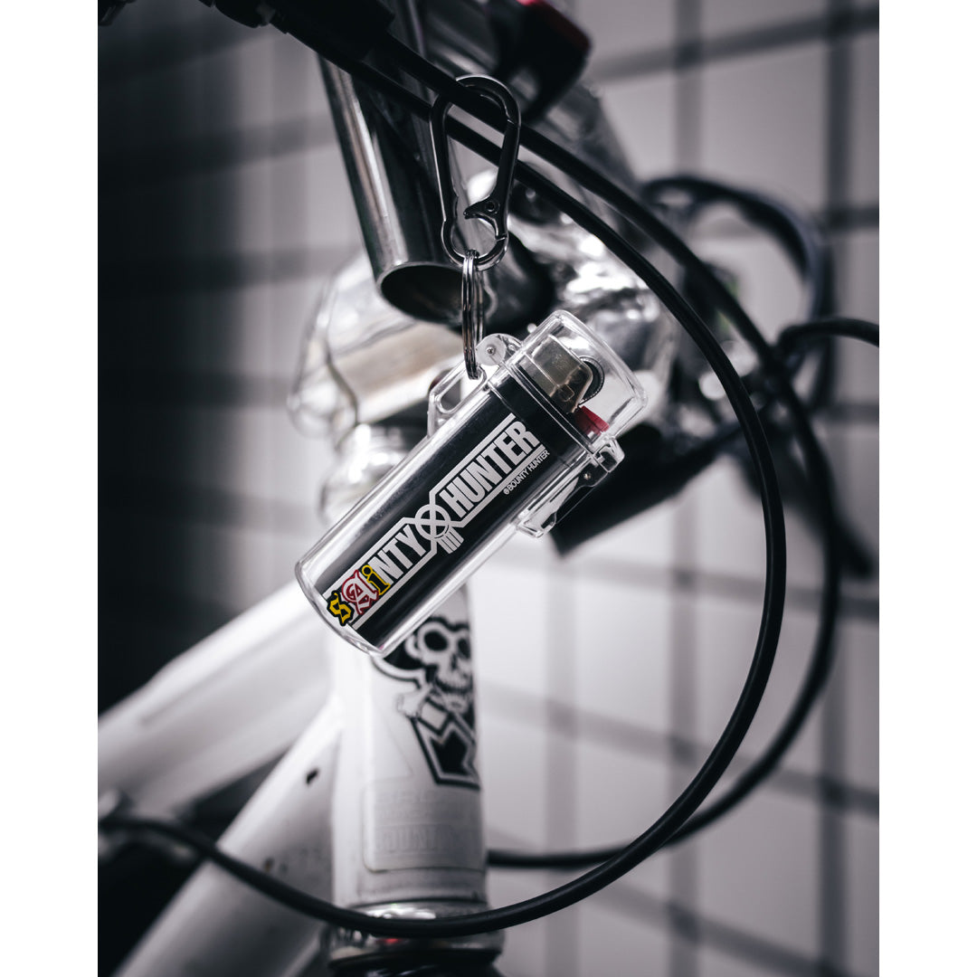 SAINT Mxxxxxx_BOUNTY HUNTER LIGHTER CASE MASK MIC