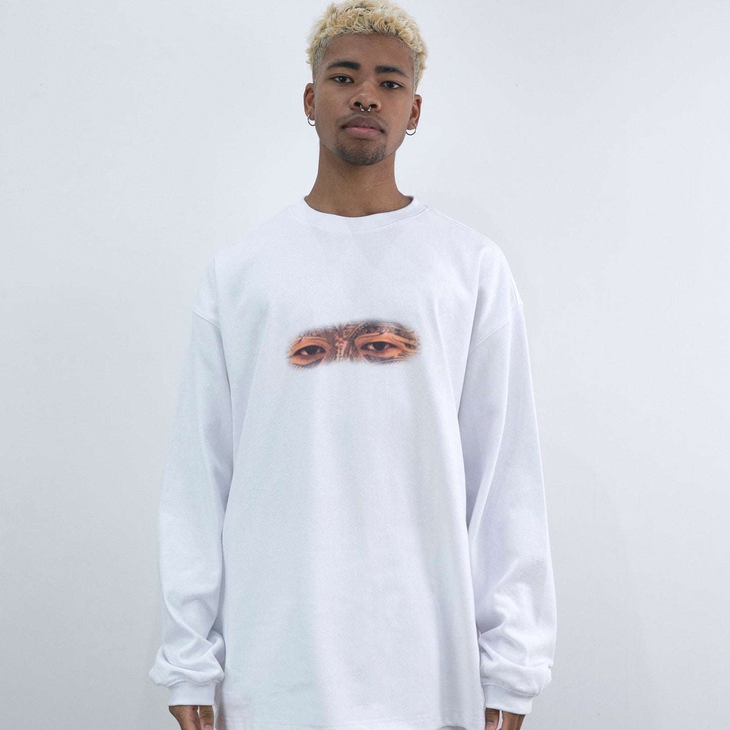 EYES L/S TEE