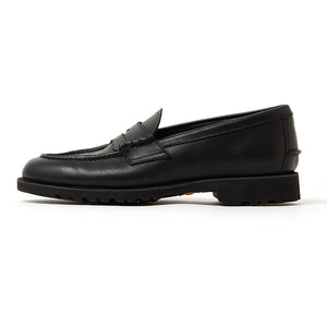 カラー: BLACK / 7(25cm)