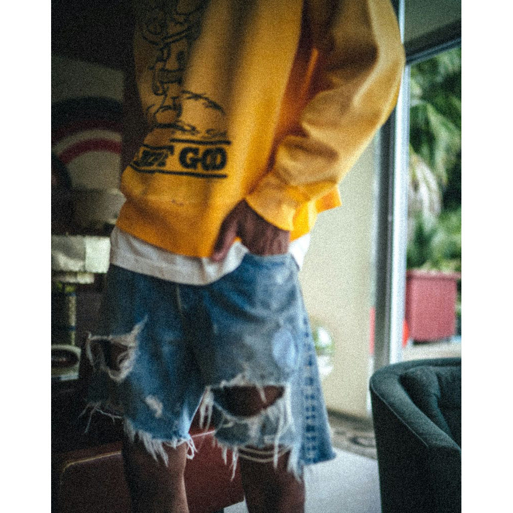 DENIM SHORTS DAMAGE