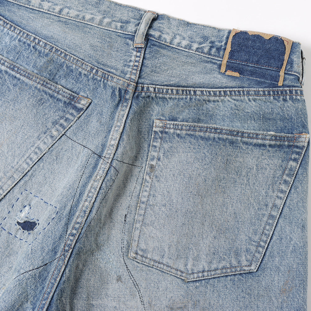 DENIM SHORTS DAMAGE