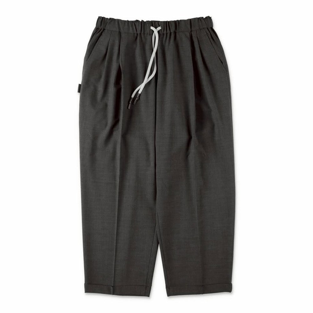 S.F.C(ストライプスフォークリエイティブ)TWO TUCK S WOOL PANTS