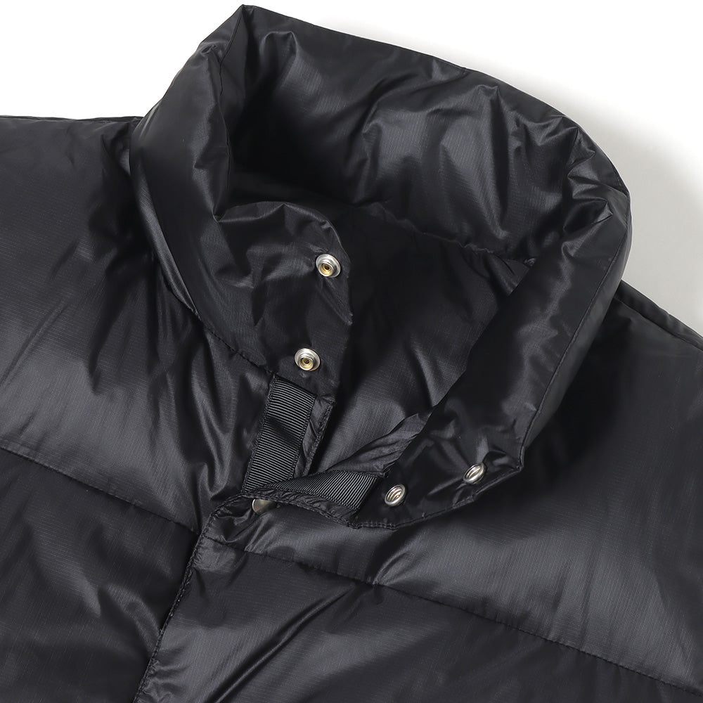 REVERSIBLE PACKABLE DOWN VEST