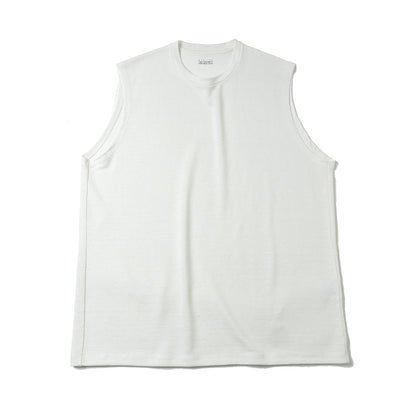 SLEEVELESS TOP
