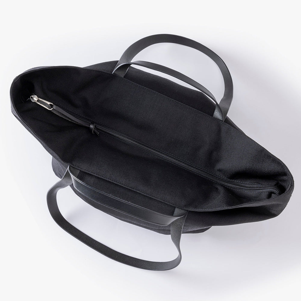 Double handle TOTE: M