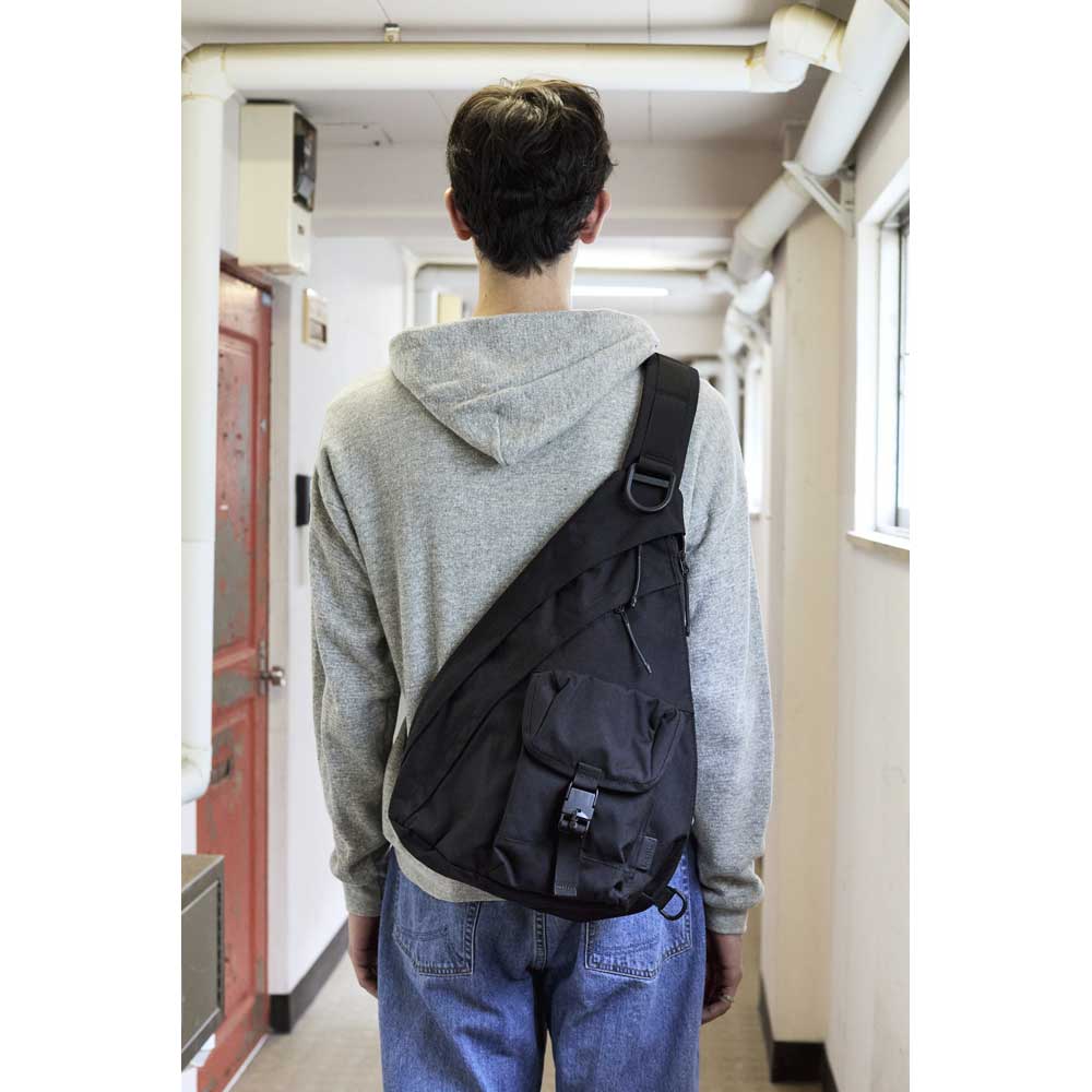 SINGLE STRAP BAG