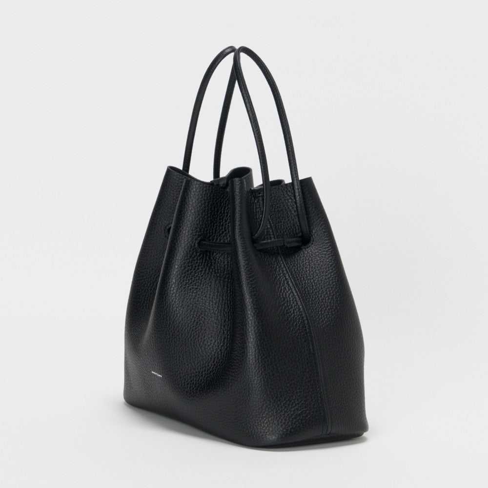 bucket bag