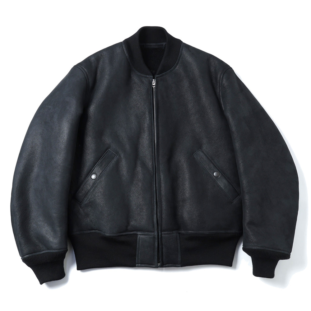 23SS COMOLI シープスキン MA-1 BLACK 3 大人世代にふさわしい、無骨と 