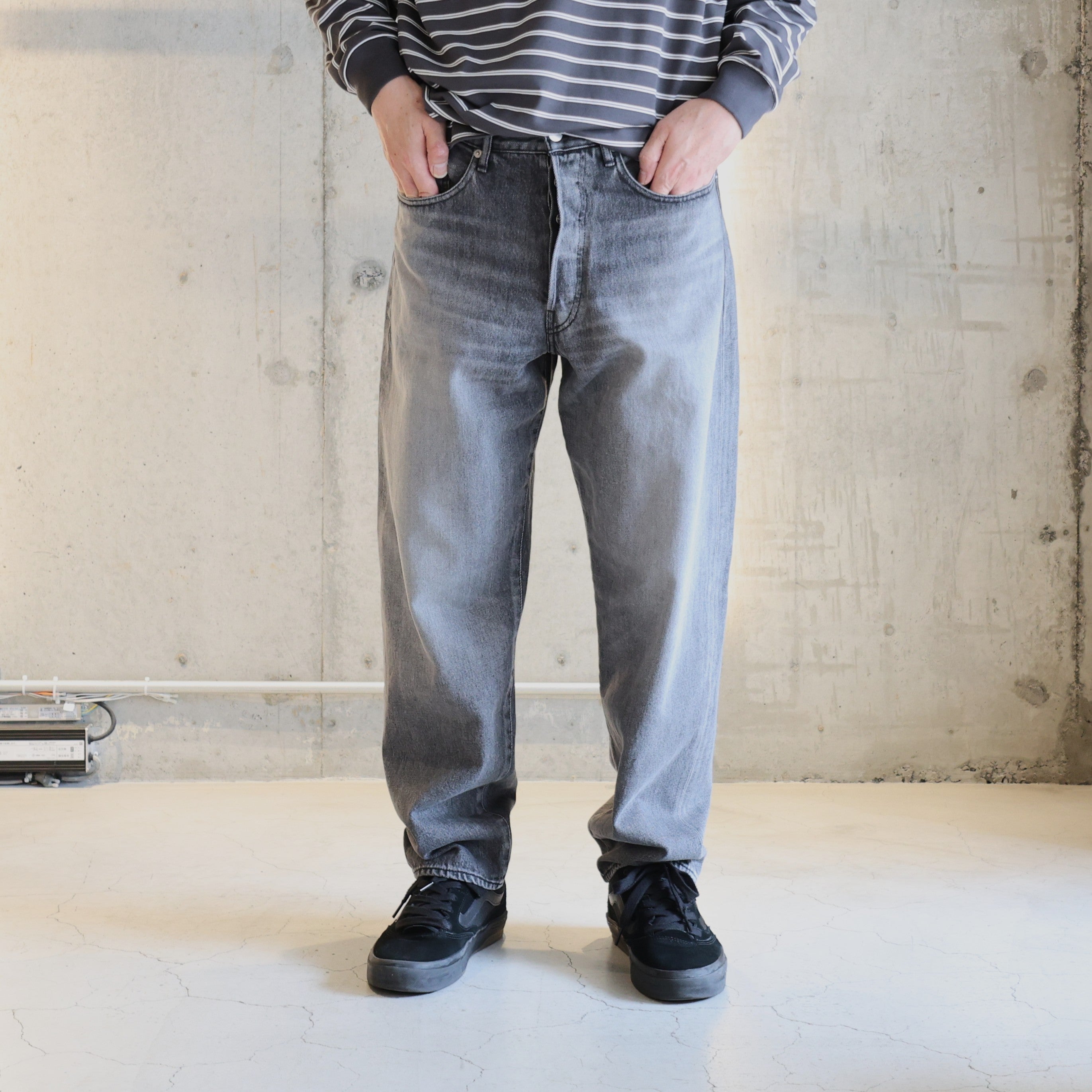 Graphpaper) Selvage Denim Five Pocket Tapered Pants(LIGHT FADE