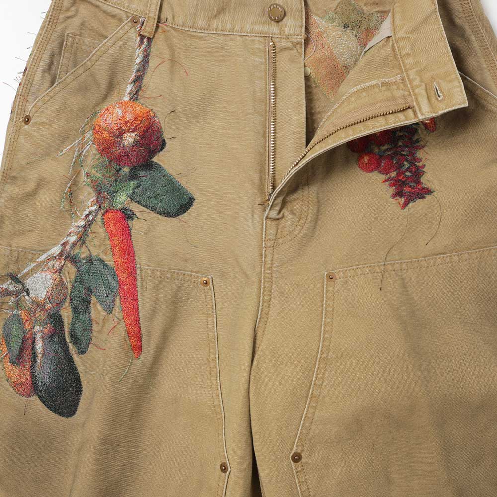 VEGETABLE EMBROIDERY CUT-OFF PANTS