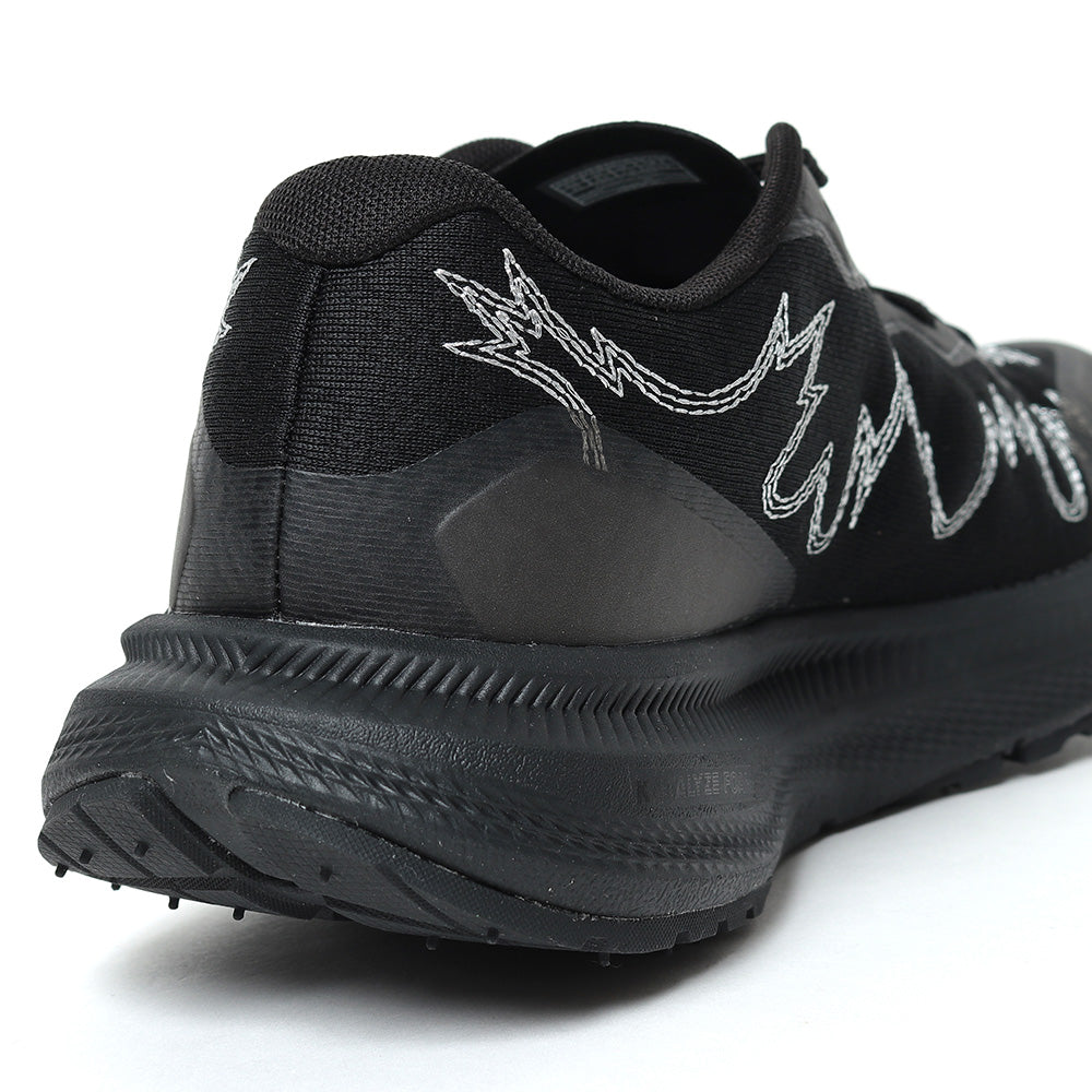 EG x KEEN WK500