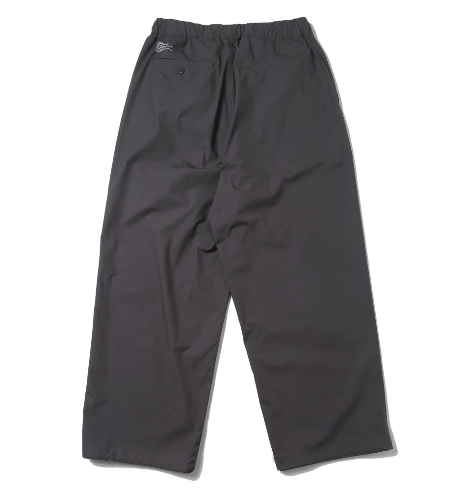 UTILITY OVER PANTS