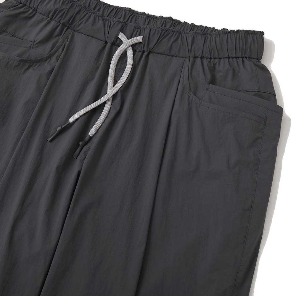 WIDE TAPERED EASY PANTS(NYLON)