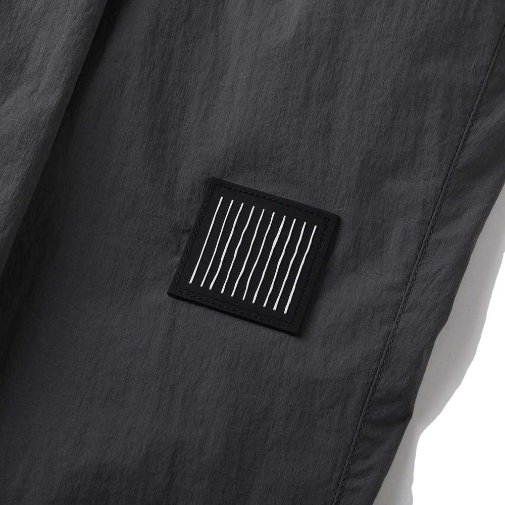 WIDE TAPERED EASY PANTS(NYLON)