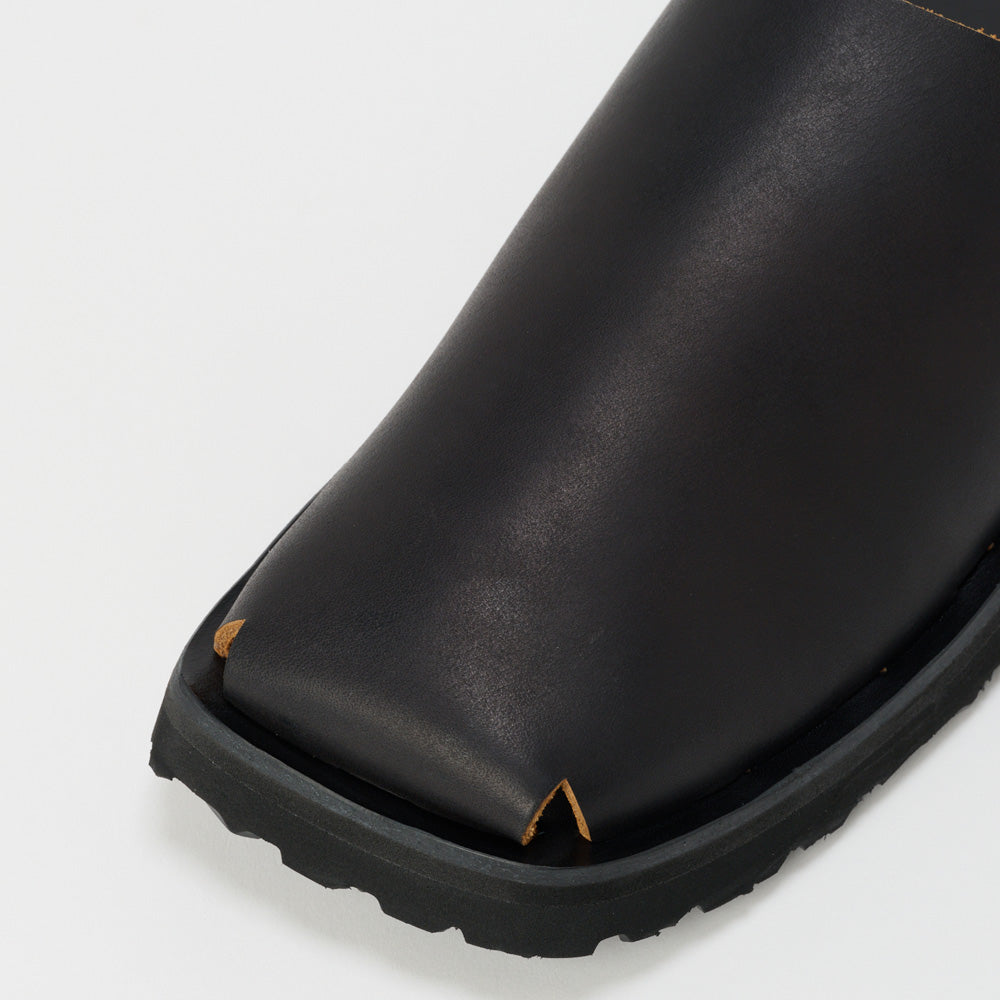 house made ///square mule