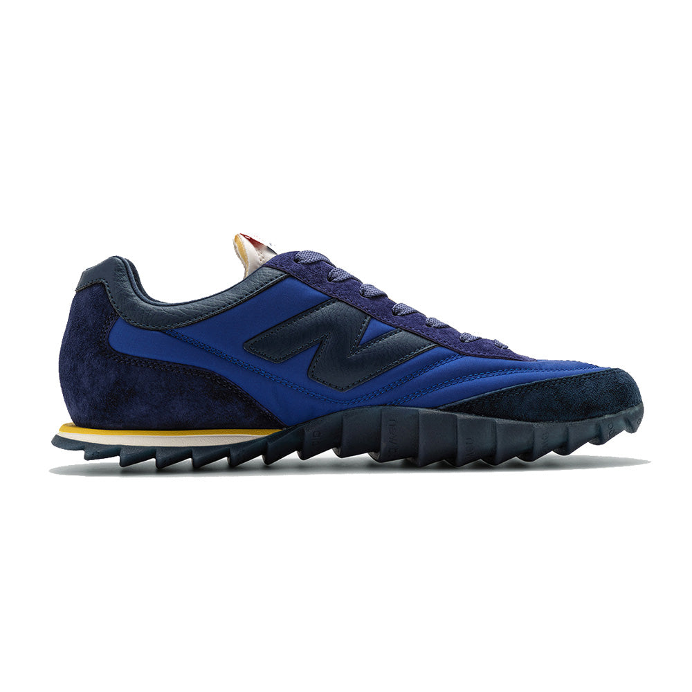 Pig leather x nylon New Balance URC30