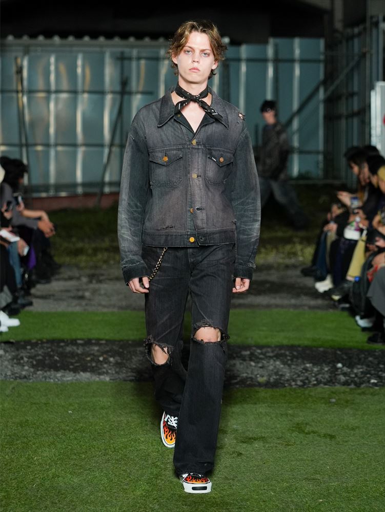 (Herc) Fire Pattern Vulcanized Sneaker
