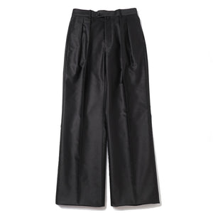 カラー: BLACK / 44