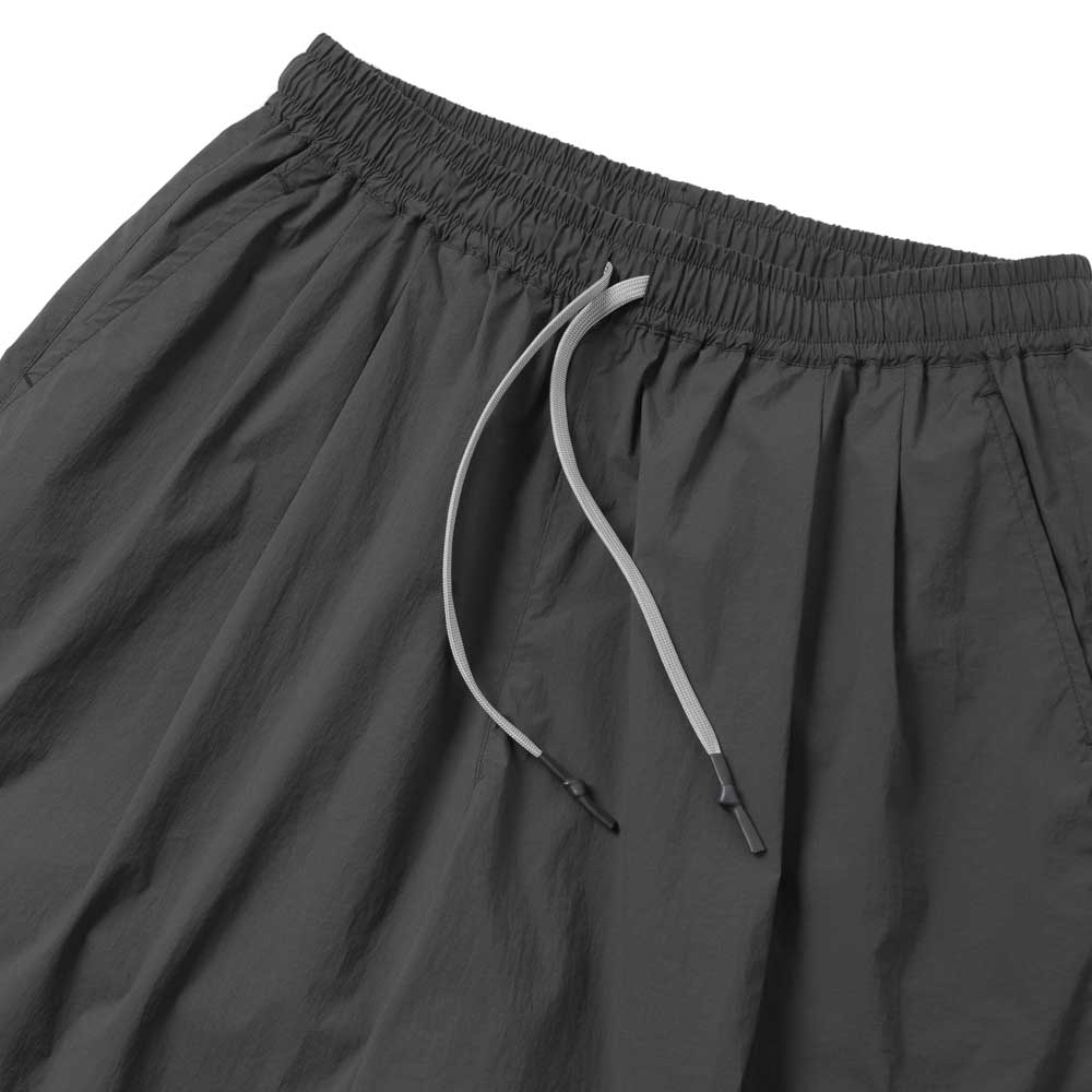 NYLON BAGGY SHORTS