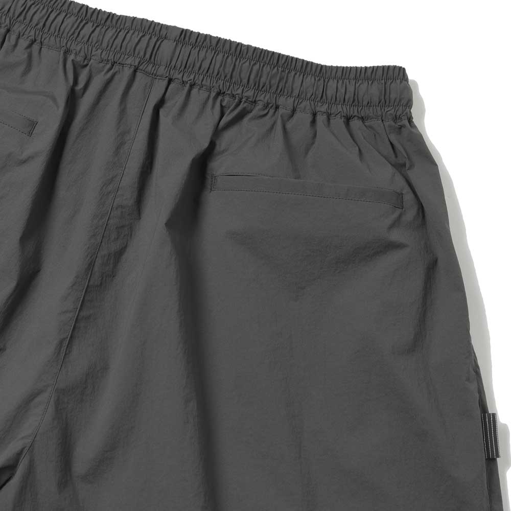 NYLON BAGGY SHORTS