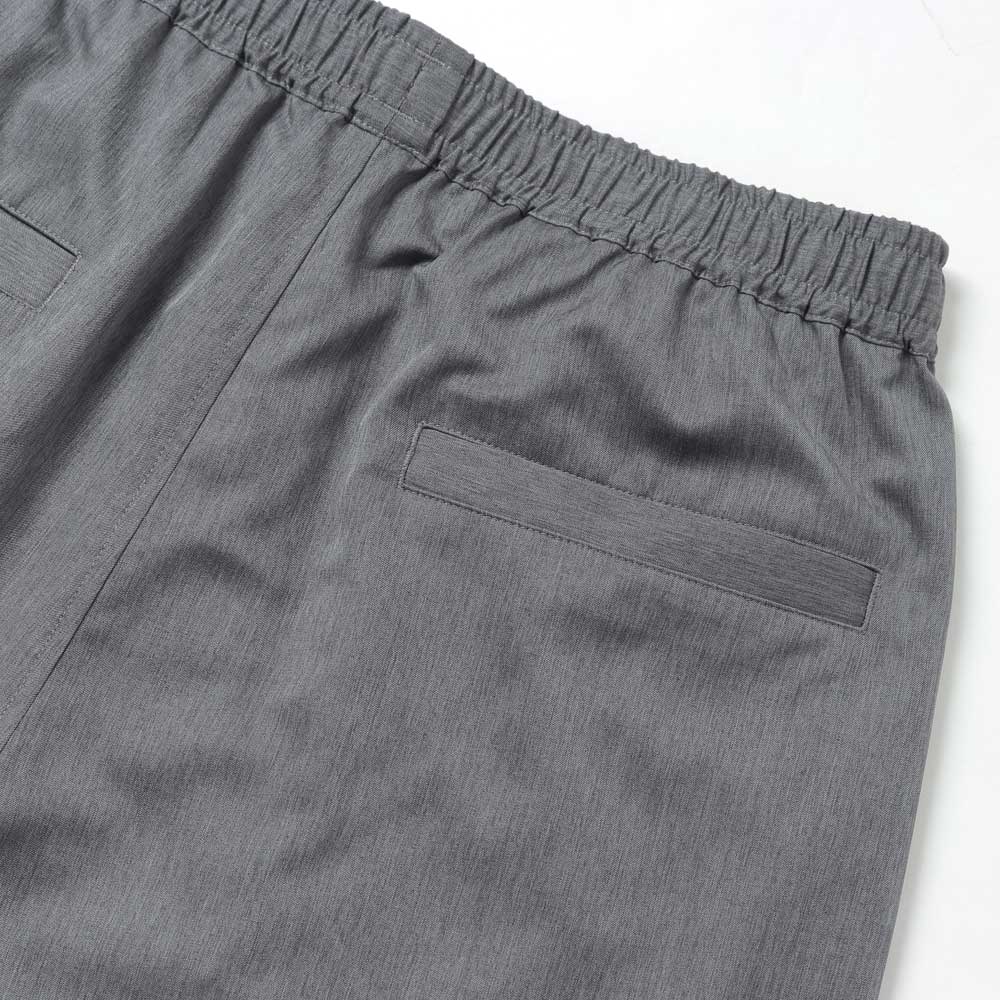 COOLFIBER TWO TUCK EASY SHORTS