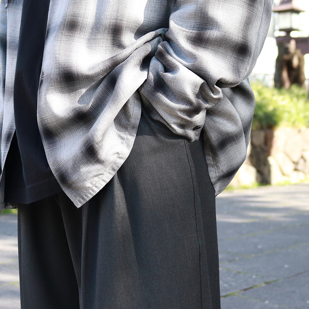 SHADOW CHECK OPEN COLLAR SHIRT