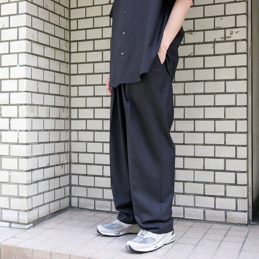 CLASSIC FIT EASY PANTS SUPER120s WOOL TROPICAL