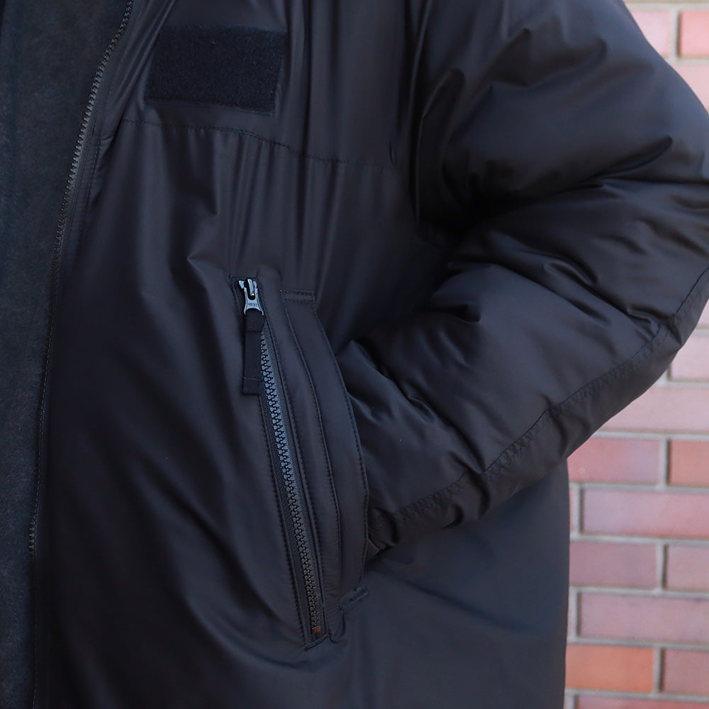 SLEEPY PARKA