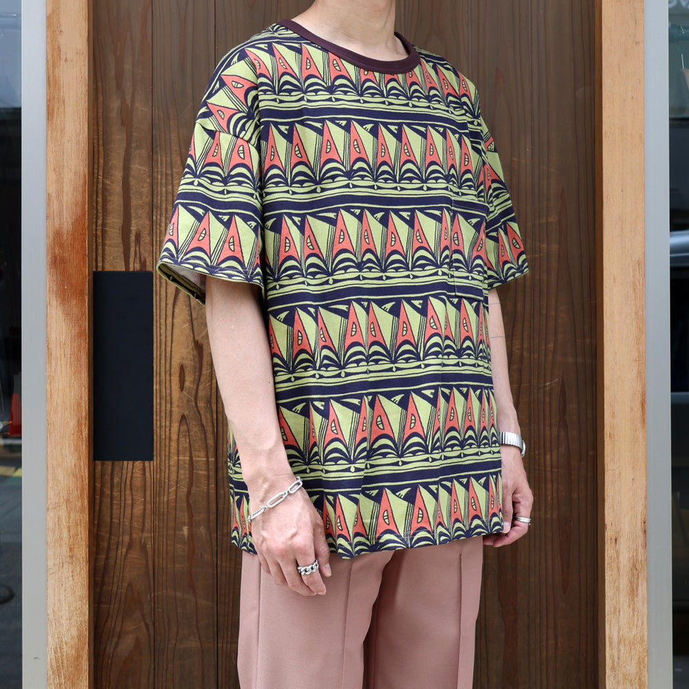 H/S POCKET T-SHIRT PRIMITIVE BORDER