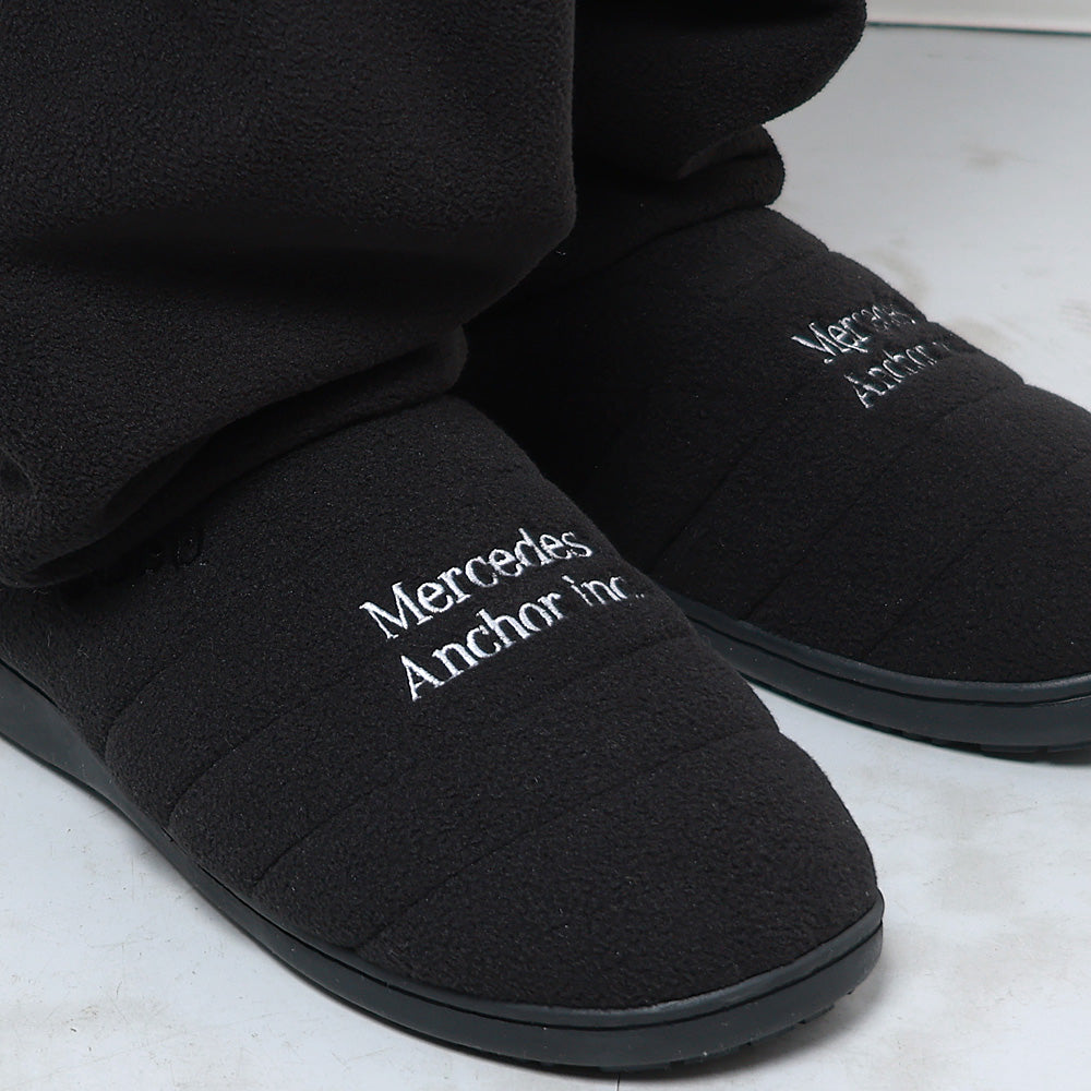 メルセデスアンカーインク　FLEECE SUBU SANDLES サイズ2 ANCHOR INC.（アンカーインク）