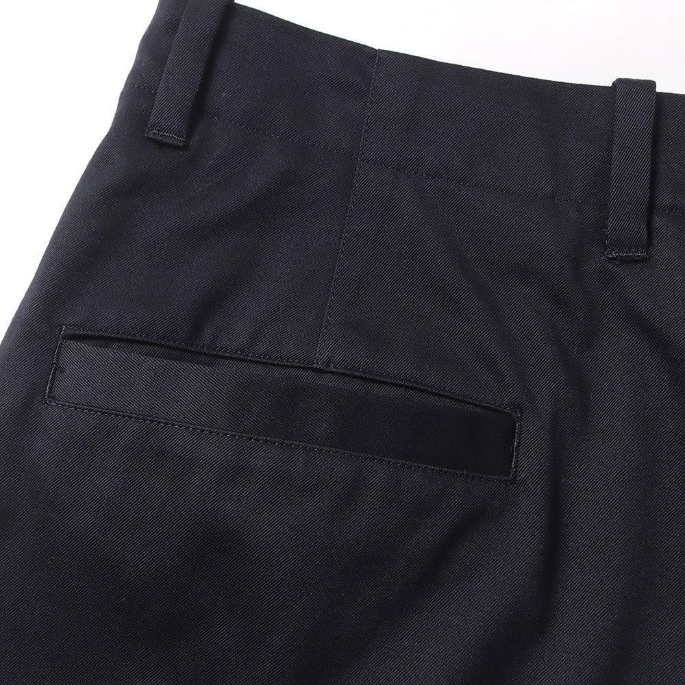 NO TUCK WIDE CHINO TROUSERS