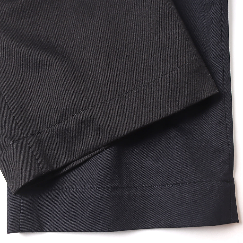 NO TUCK WIDE CHINO TROUSERS