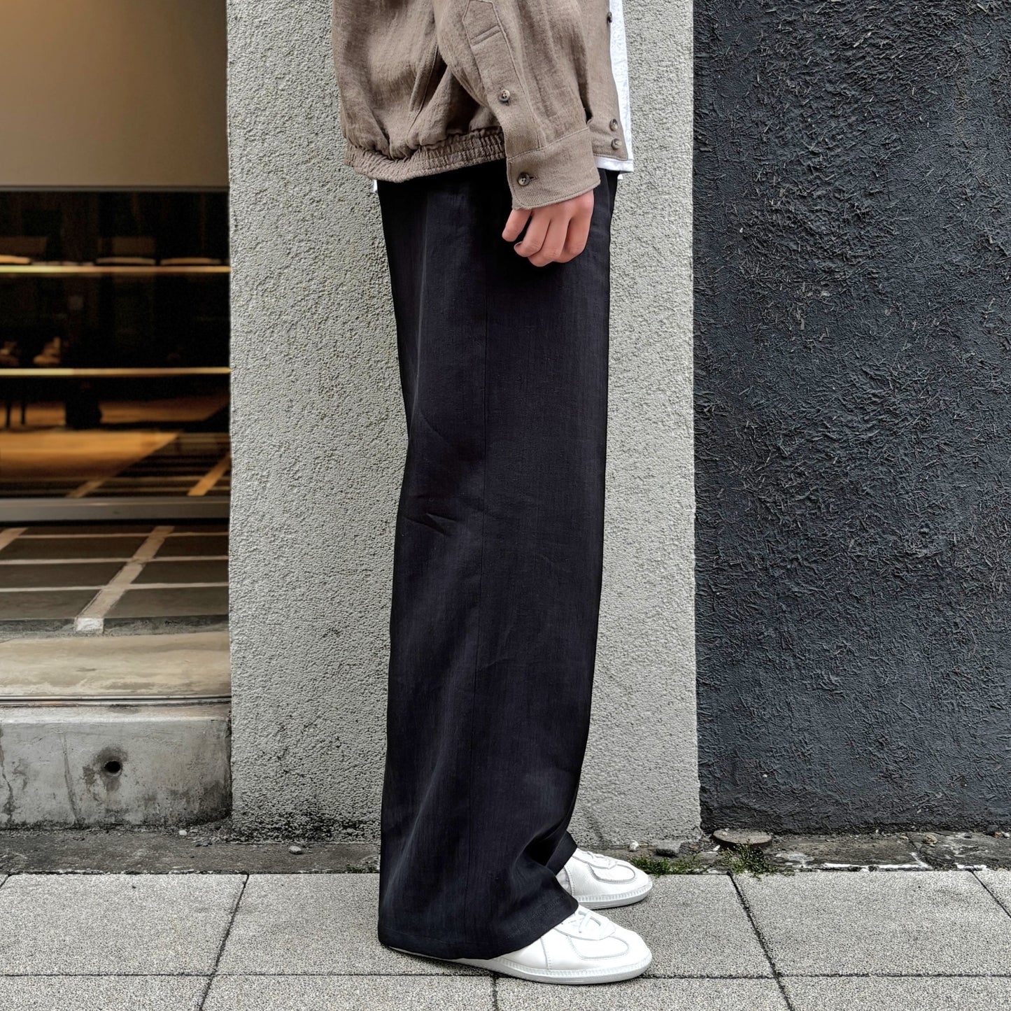 CINCH BACK WELT-POCKET TROUSER by April 26