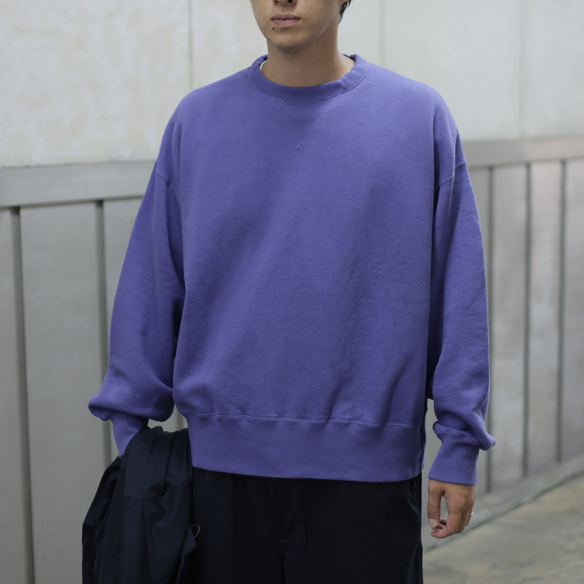 Double V Pullover