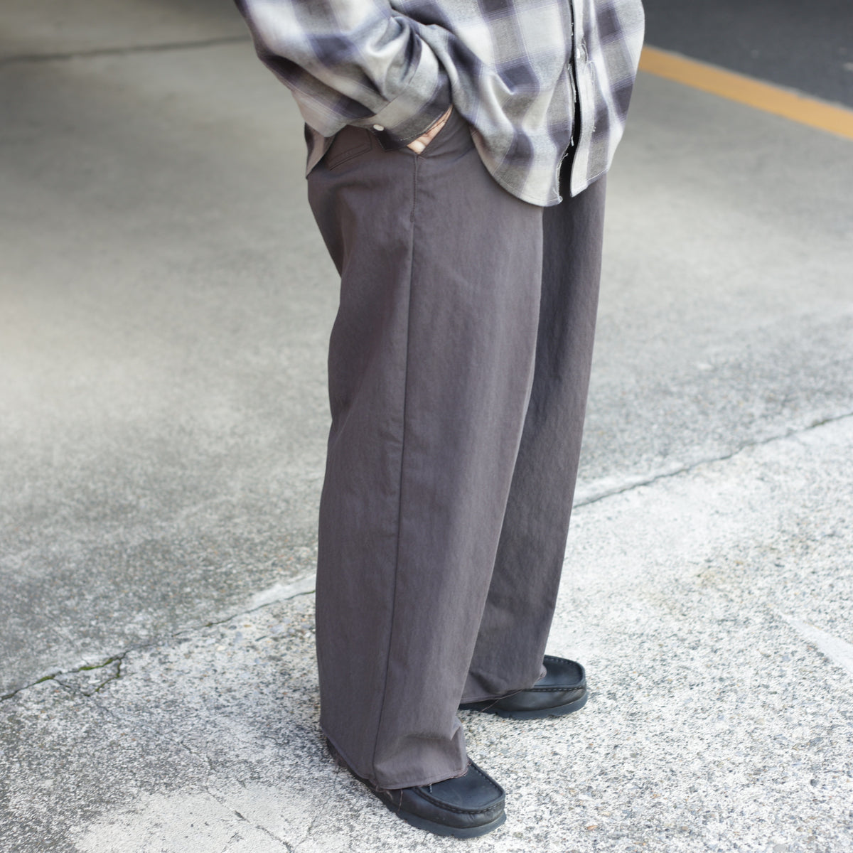 TUCK-BAGGY TYPE 2 - High-density twill fabric -