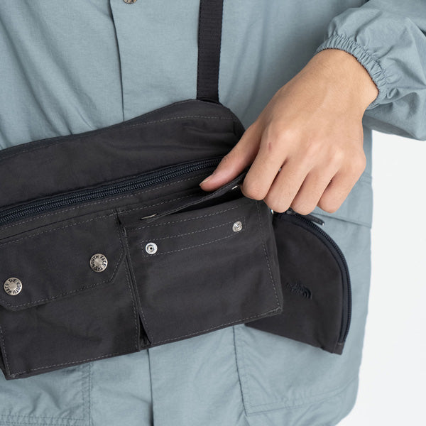 Mountain Field Shoulder Bag