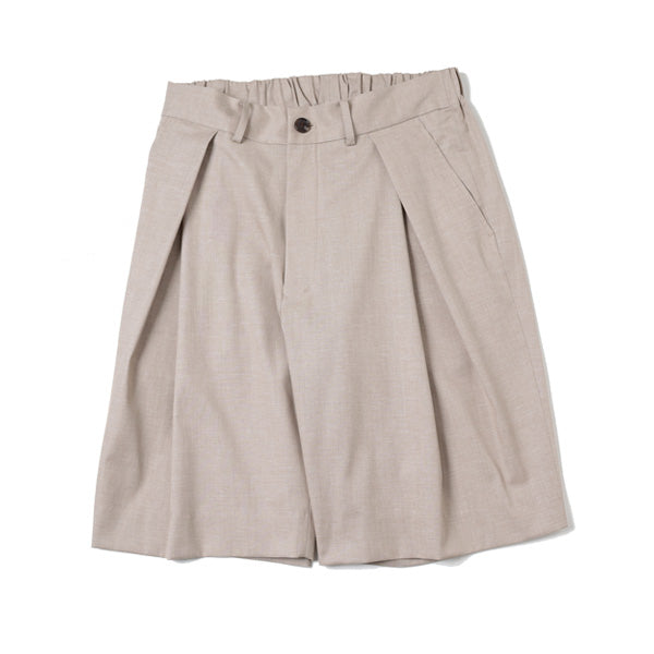 NON-BINARY TUCK SHORTS