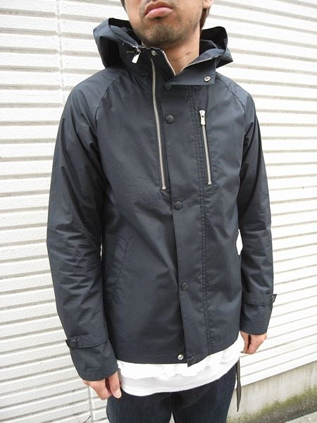 MOUNTAIN PARKA
