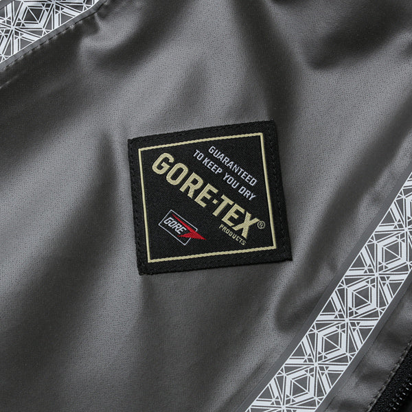 GORETEX PACLITE FACTOR PTN.PT.PO.TAFFETA COACH JKT