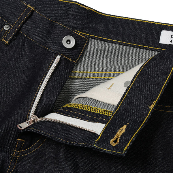 SLIM STRAIGHT DENIM