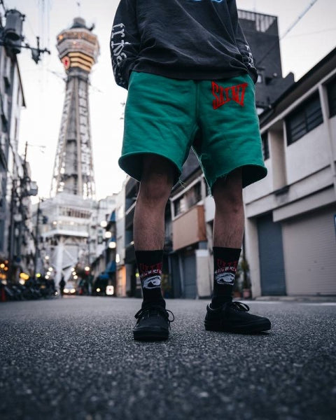 SWEAT SHORTS / LOGO / GREEN