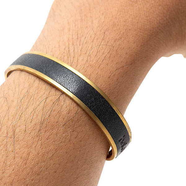 BRASS BRACELET S with OILED COW LEATHER