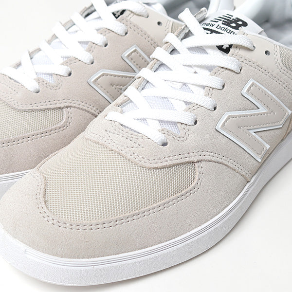 スウェード New Balance AM574