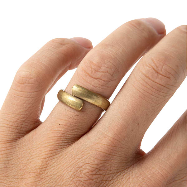 BRASS SLANT RING