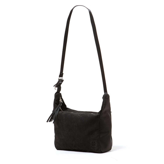 EVERYDAY SHOULDER POUCH with ECCO LEATHER