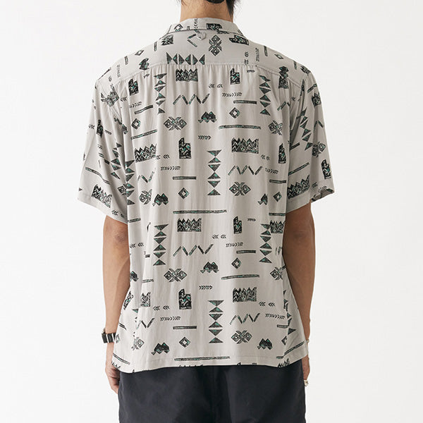 Geometric Print H/S Shirt
