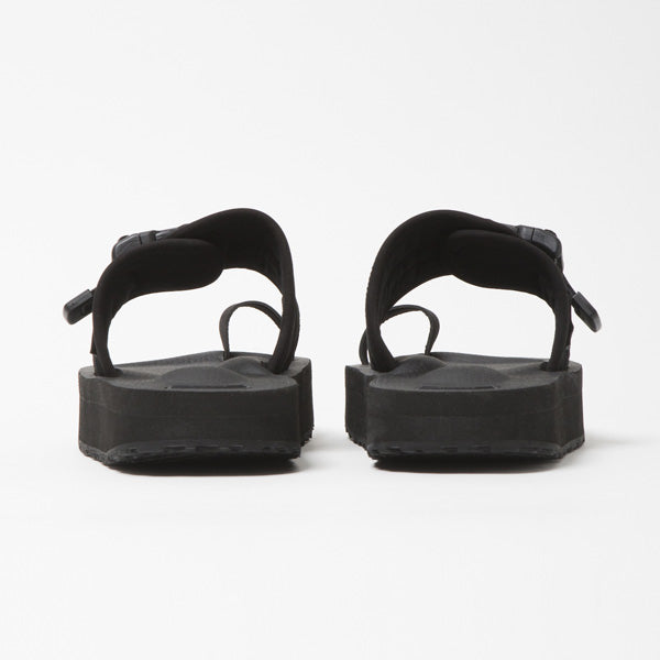 HUNTER SANDAL by SUICOKE