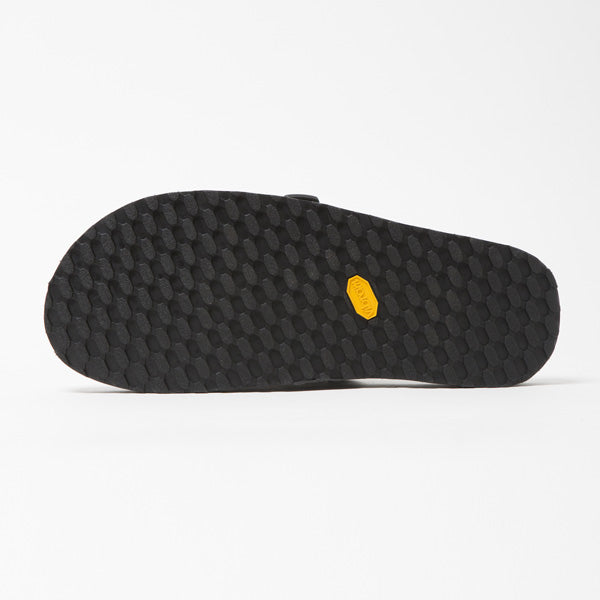 HUNTER SANDAL by SUICOKE
