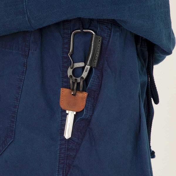 CARABINER KEY RING OILED COW LEATHER